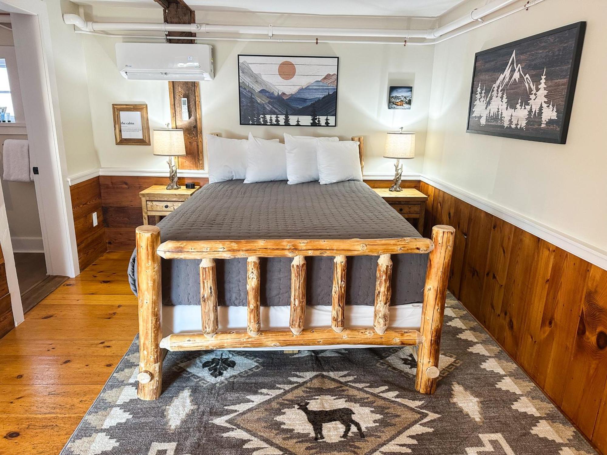 The Black Walnut Inn อัมเฮิร์สต์ ภายนอก รูปภาพ